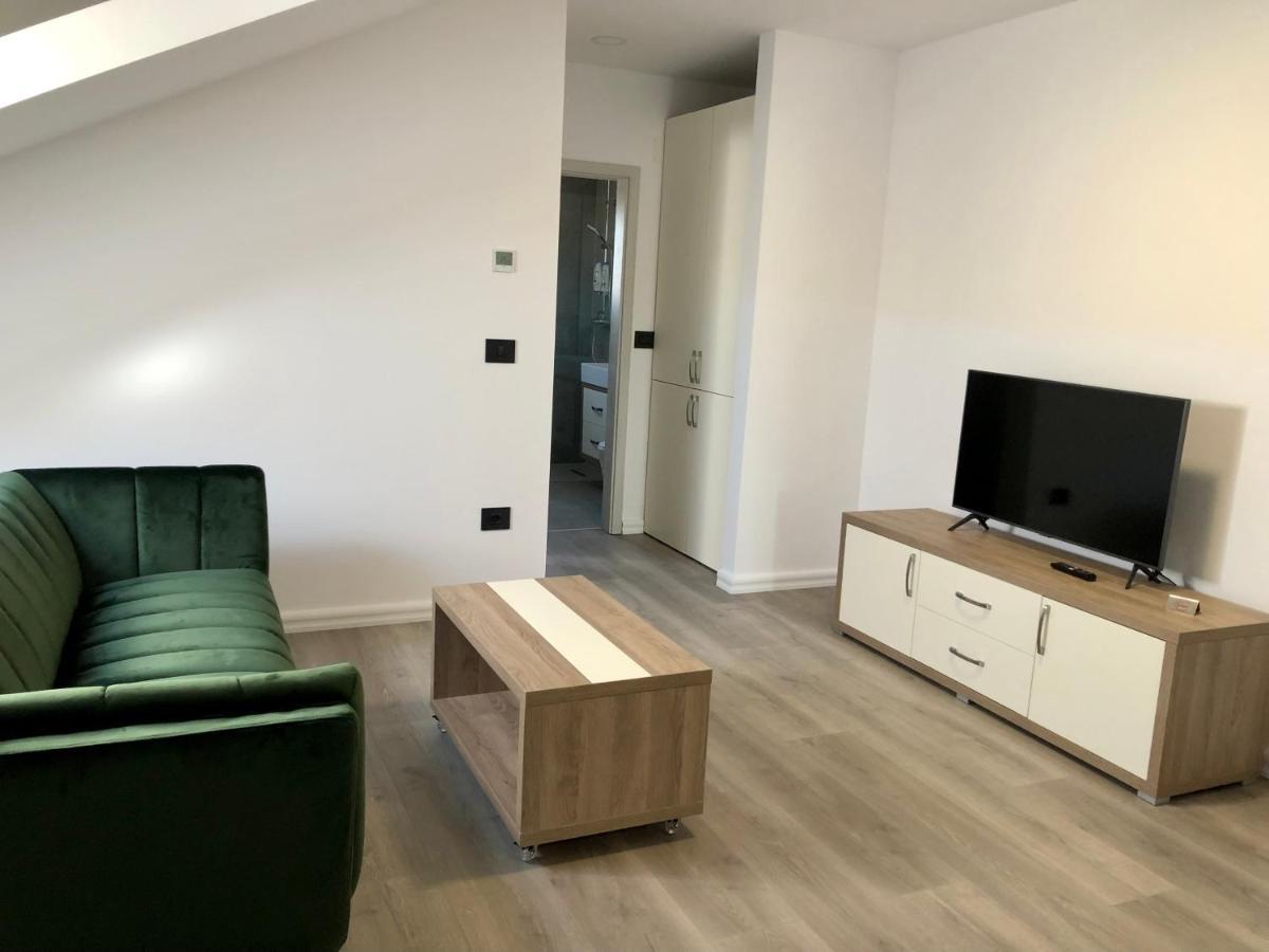 Modern And New Apartments In North Of Timisoara - Pnm Residence Dumbravita  Экстерьер фото