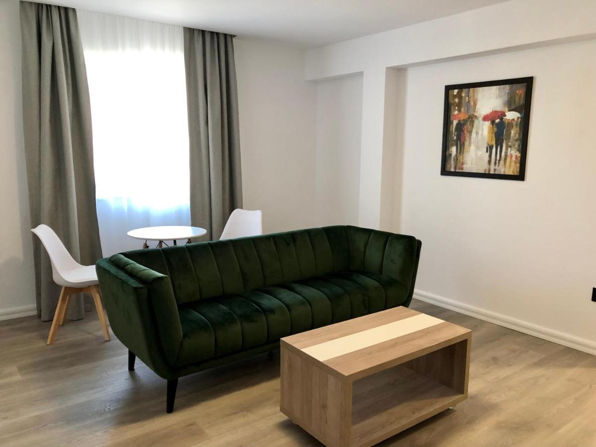 Modern And New Apartments In North Of Timisoara - Pnm Residence Dumbravita  Экстерьер фото