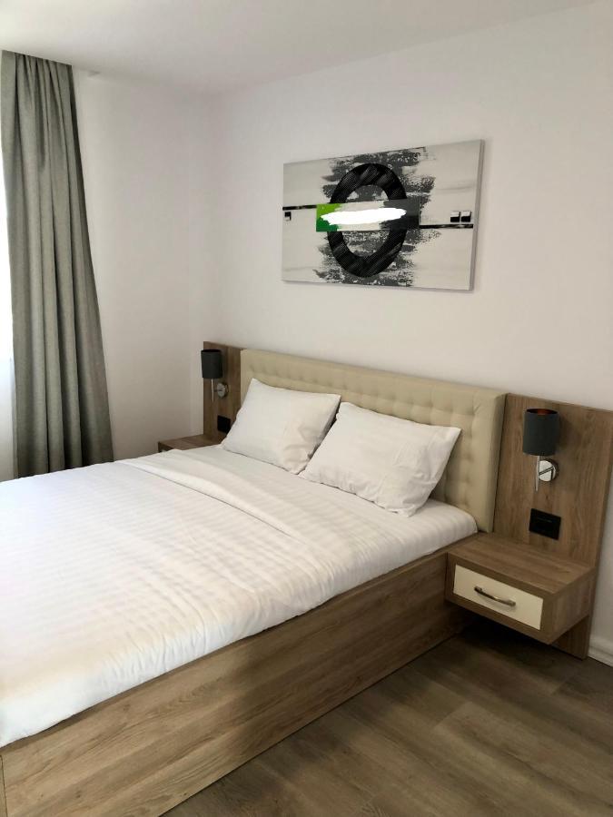 Modern And New Apartments In North Of Timisoara - Pnm Residence Dumbravita  Экстерьер фото