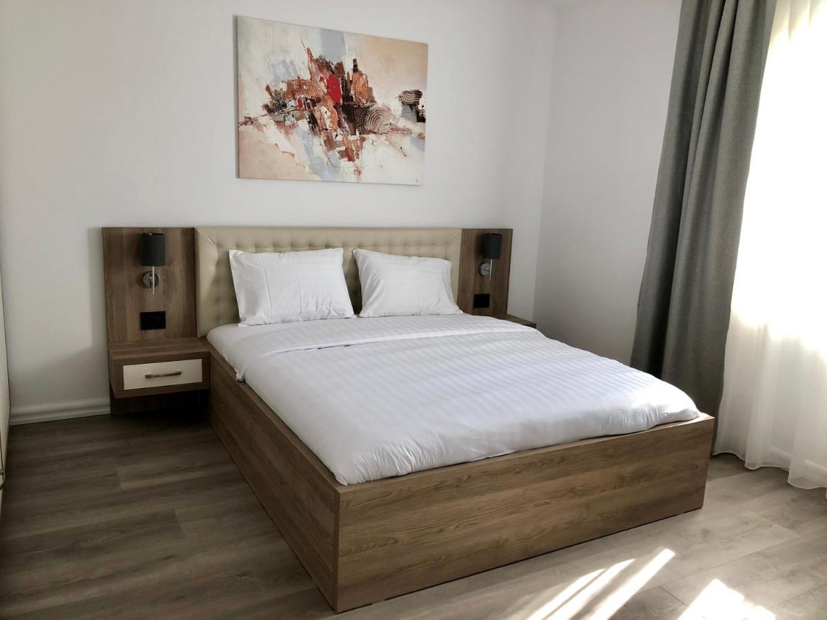 Modern And New Apartments In North Of Timisoara - Pnm Residence Dumbravita  Экстерьер фото
