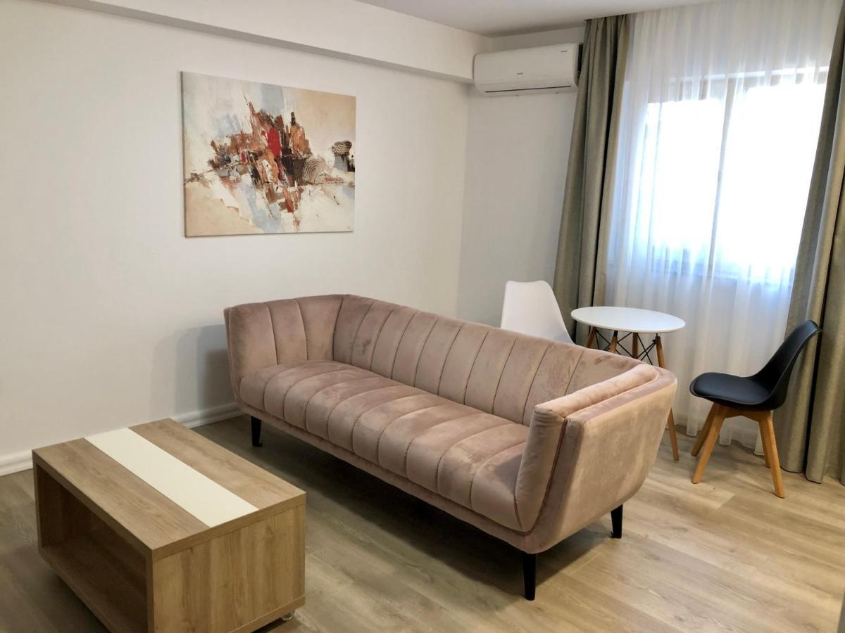 Modern And New Apartments In North Of Timisoara - Pnm Residence Dumbravita  Экстерьер фото